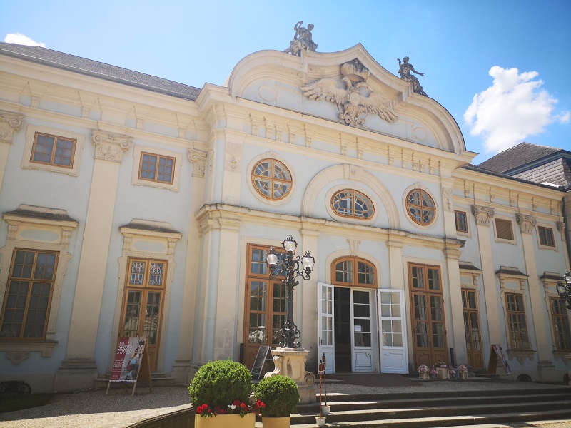 Schloss Halbturn
